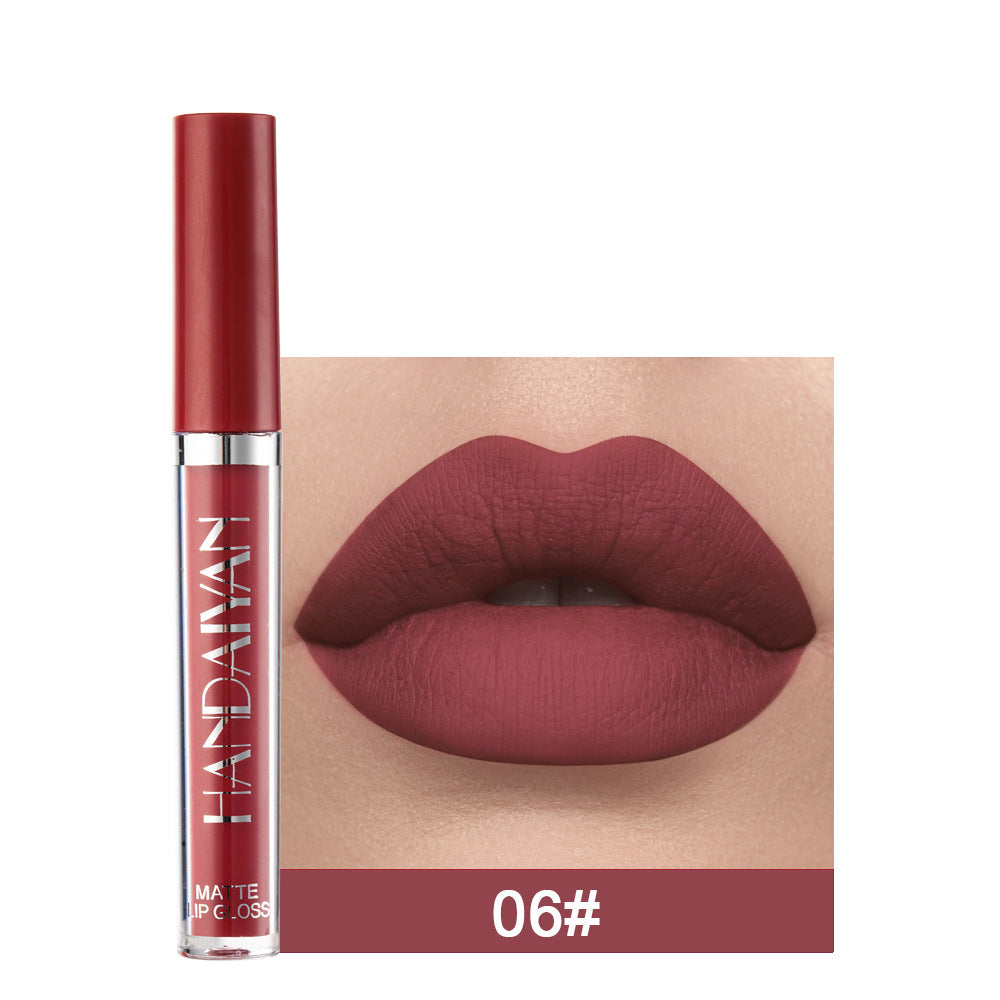 Spacewallart matte non-stick cup lip gloss in a sleek container, showcasing its smooth, non-stick lip gloss formula.