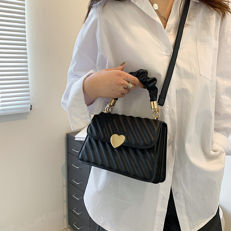 Spacewallart chain shoulder bag accessory with a stylish strap and compact design, perfect for fashionable everyday use.