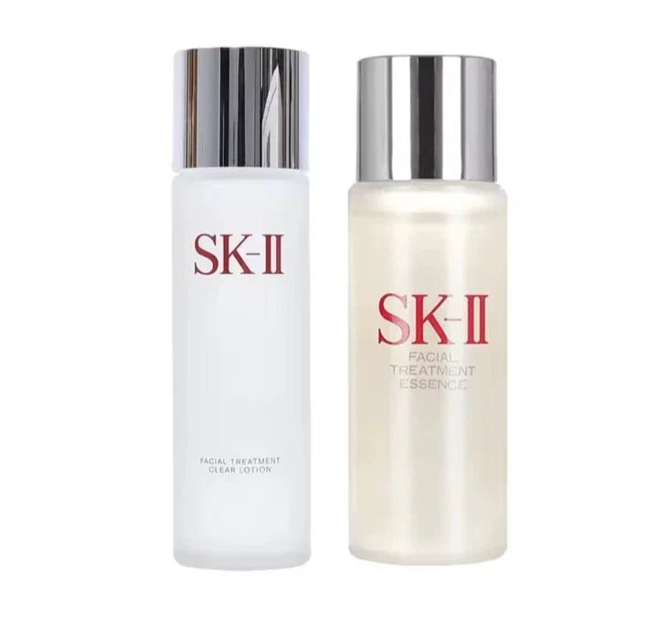 Spacewallart SK-II Facial Treatment Essence 330ml bottle displayed with clear label and elegant packaging on a white background.