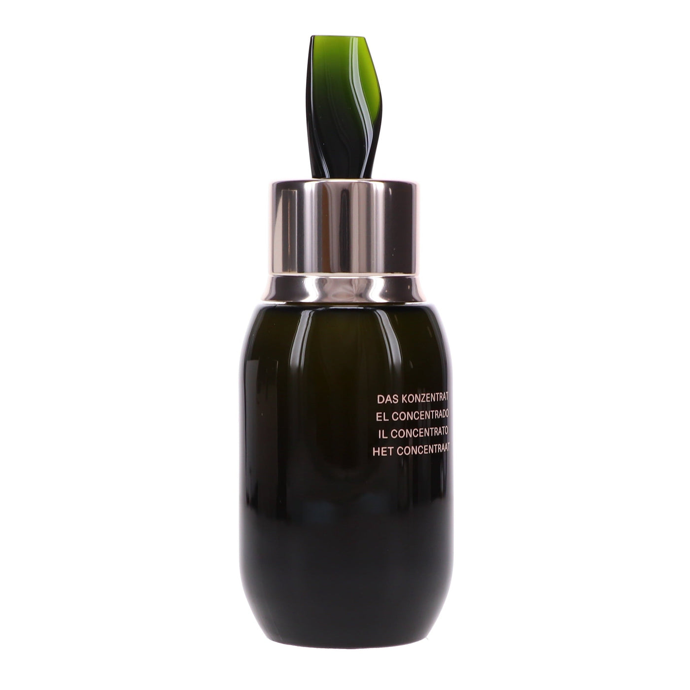 La Mer The Concentrate beauty product in 1.7 oz bottle with sleek packaging, designed for skincare and skin repair.