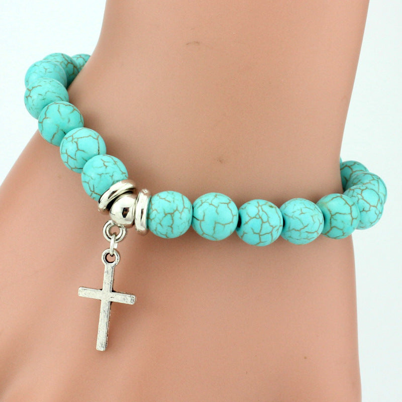 Vintage turquoise bracelet from Spacewallart, featuring polished turquoise beads on an elegant accessory bracelet.