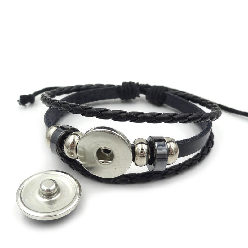 Sacred Geometry Sri Yantra glass buckle accessory with intricate geometric design and transparent glass finish.