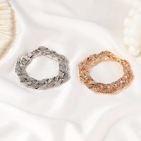 Spacewallart Cuban thick link chain bracelet showcasing bold, interlocked metal links in a stylish accessory design.