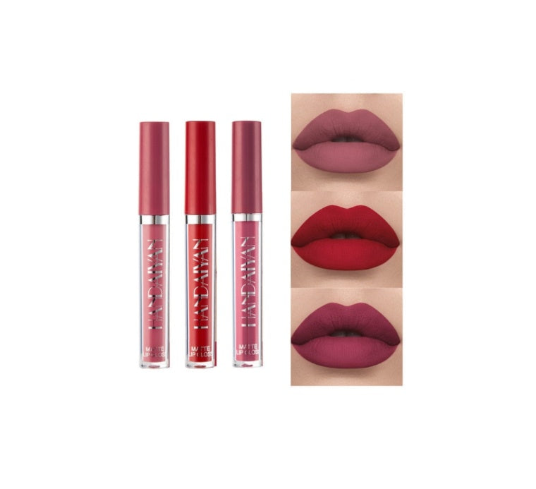 Close-up of Spacewallart Matte Non-stick Cup Lip Gloss in a sleek container with a smooth, matte finish and applicator wand visible.