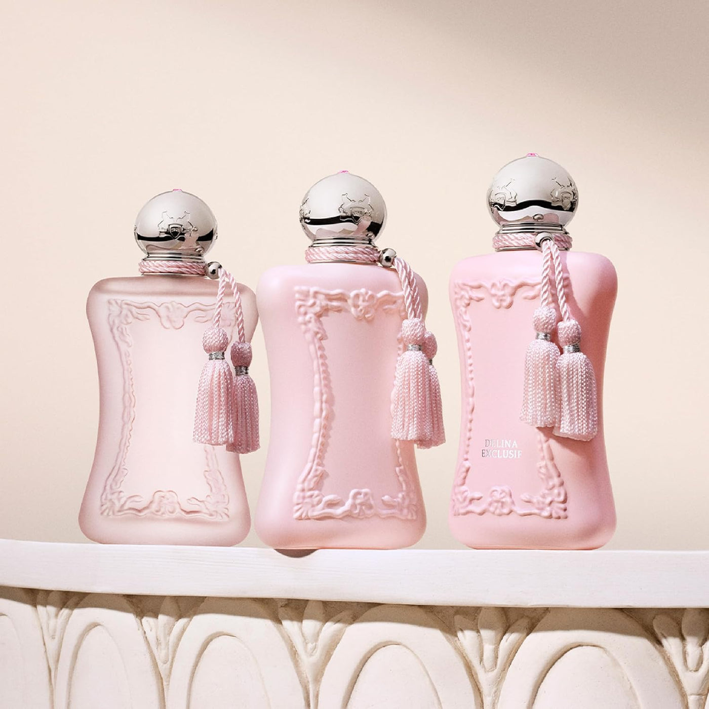Parfums de Marly Delina rose floral parfum for women in a 75ml bottle, showcasing elegant packaging.