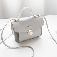 Spacewallart PU envelope bags, stylish accessories with sleek envelope design, ideal for organizing and carrying essentials.