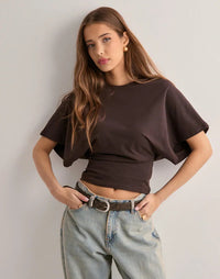 Spacewallart summer batwing sleeve T-shirt in light fabric, featuring a relaxed fit and stylish design for casual wear.